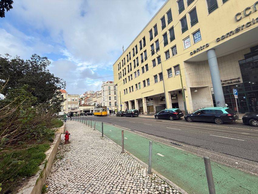 Fotografia 10 de 15 — Espaço comercial à venda em Santa Maria Maior, Lisboa