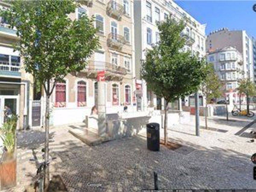 Fotografia 7 de 28 — Apartamento T10 à venda em Arroios, Lisboa
