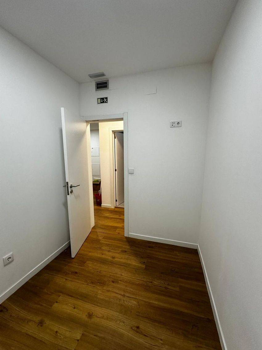 Fotografia 16 de 28 — Apartamento T10 à venda em Arroios, Lisboa