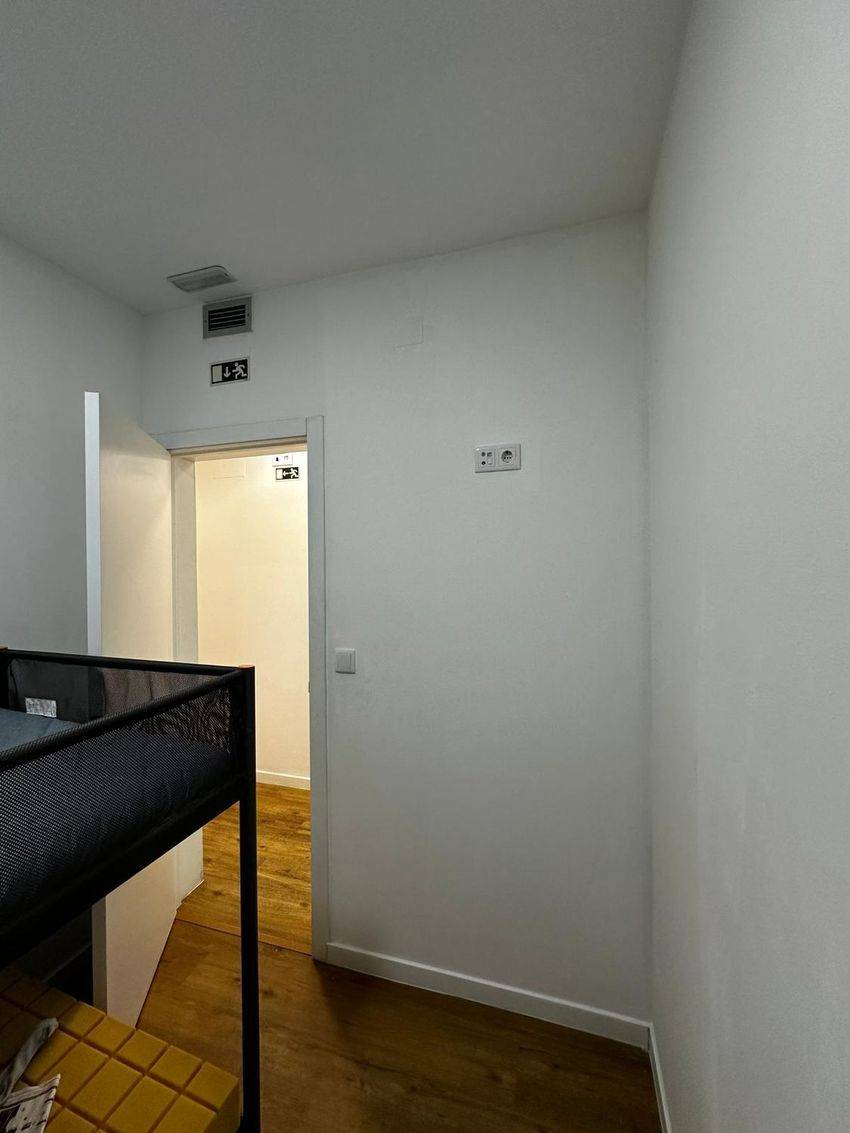 Fotografia 26 de 28 — Apartamento T10 à venda em Arroios, Lisboa