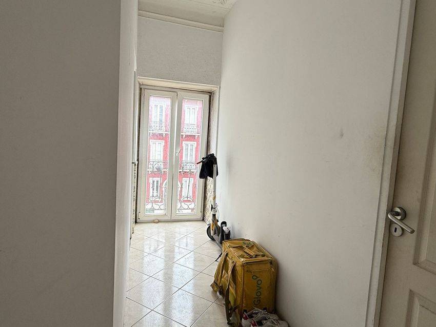 Fotografia 14 de 15 — Apartamento T3 à venda em Arroios, Lisboa