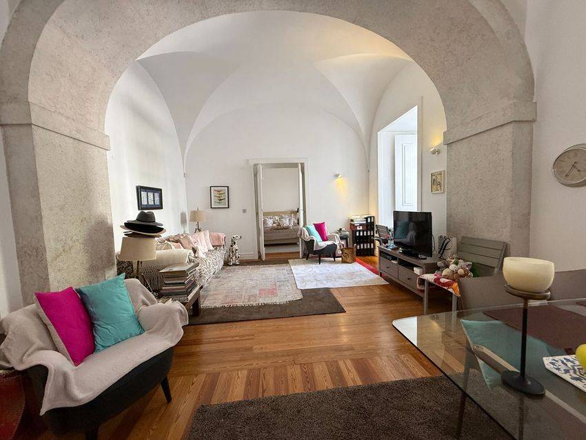 Fotografia 5 de 36 — Apartamento T1 à venda em Misericórdia, Lisboa