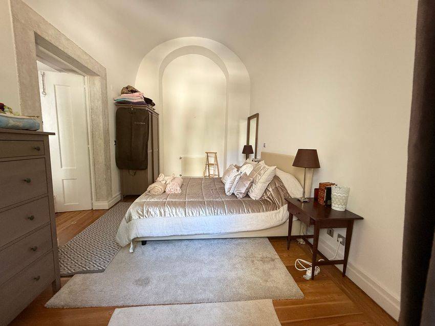 Fotografia 9 de 36 — Apartamento T1 à venda em Misericórdia, Lisboa