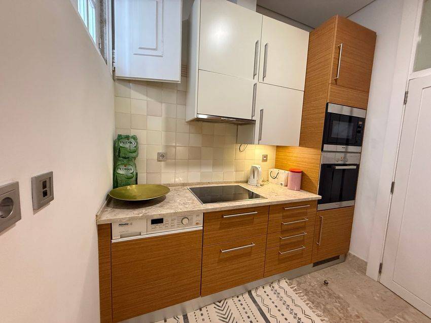 Fotografia 15 de 36 — Apartamento T1 à venda em Misericórdia, Lisboa