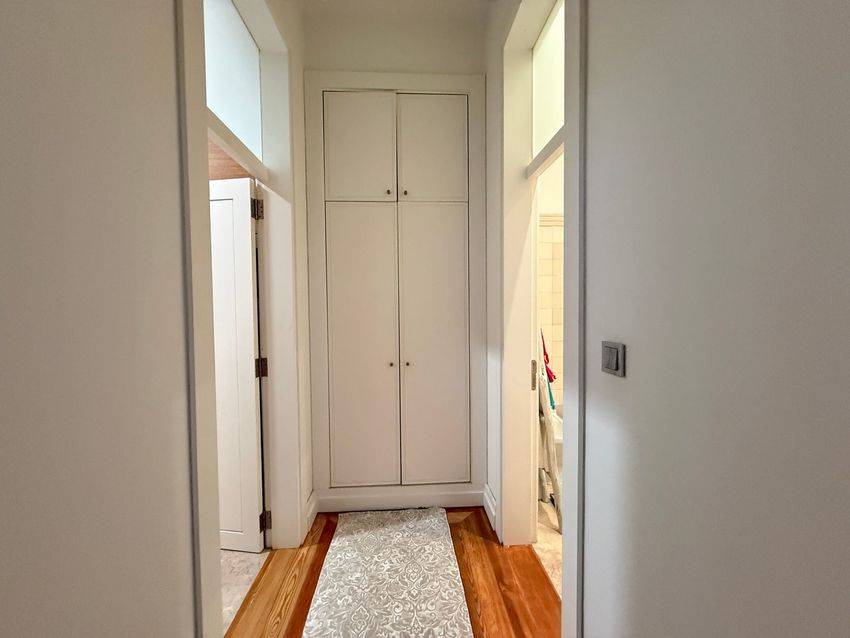 Fotografia 18 de 36 — Apartamento T1 à venda em Misericórdia, Lisboa
