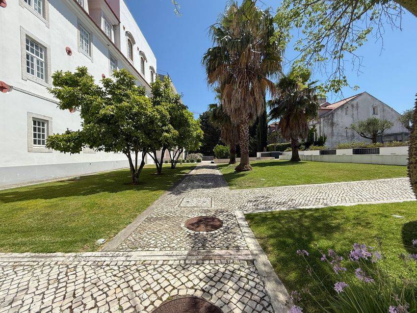 Fotografia 21 de 36 — Apartamento T1 à venda em Misericórdia, Lisboa