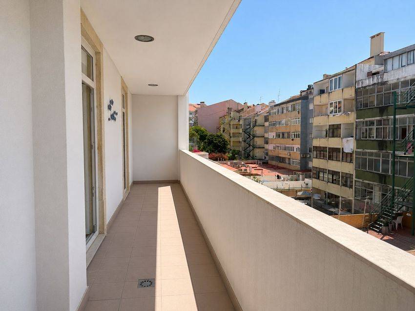Fotografia 6 de 29 — Apartamento T3 para arrendar em Penha de França, Lisboa