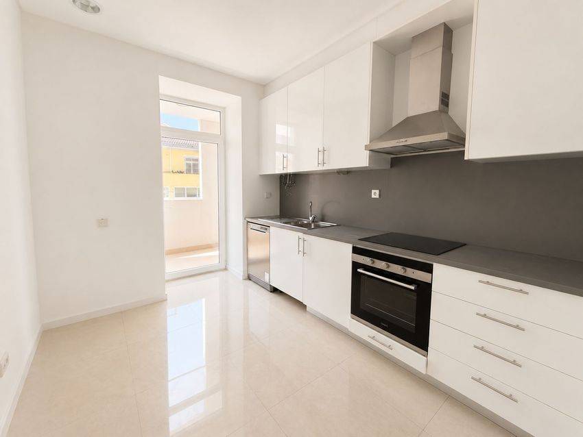 Fotografia 8 de 29 — Apartamento T3 para arrendar em Penha de França, Lisboa