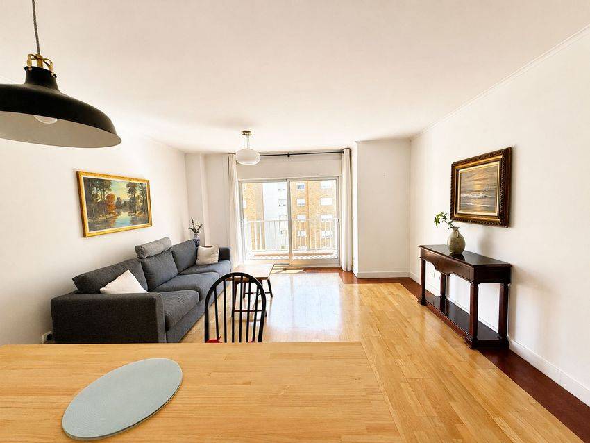 Fotografia 4 de 26 — Apartamento T2 à venda em Lumiar, Lisboa