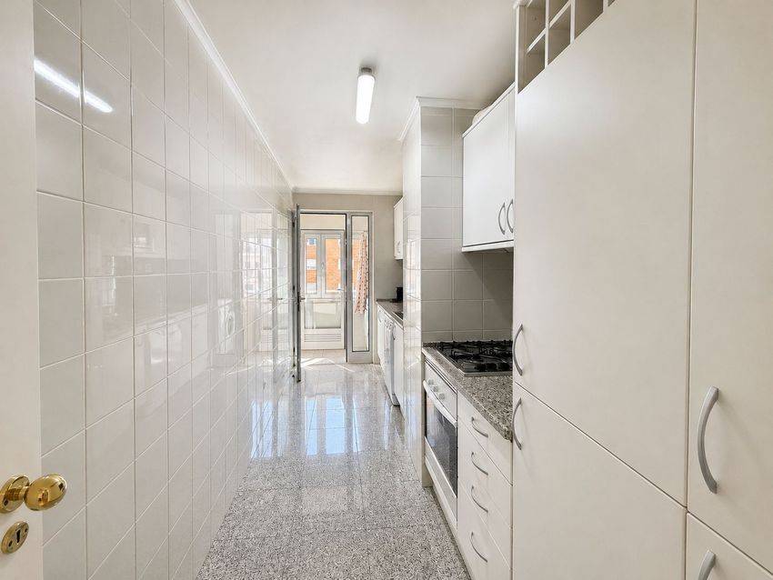 Fotografia 9 de 26 — Apartamento T2 à venda em Lumiar, Lisboa