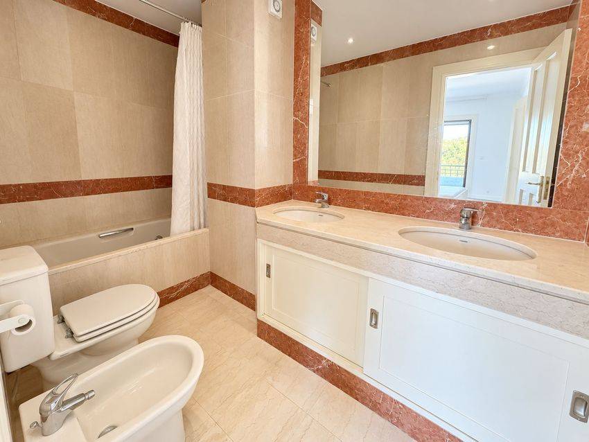 Fotografia 8 de 33 — Apartamento T2 à venda em Estoril, Cascais