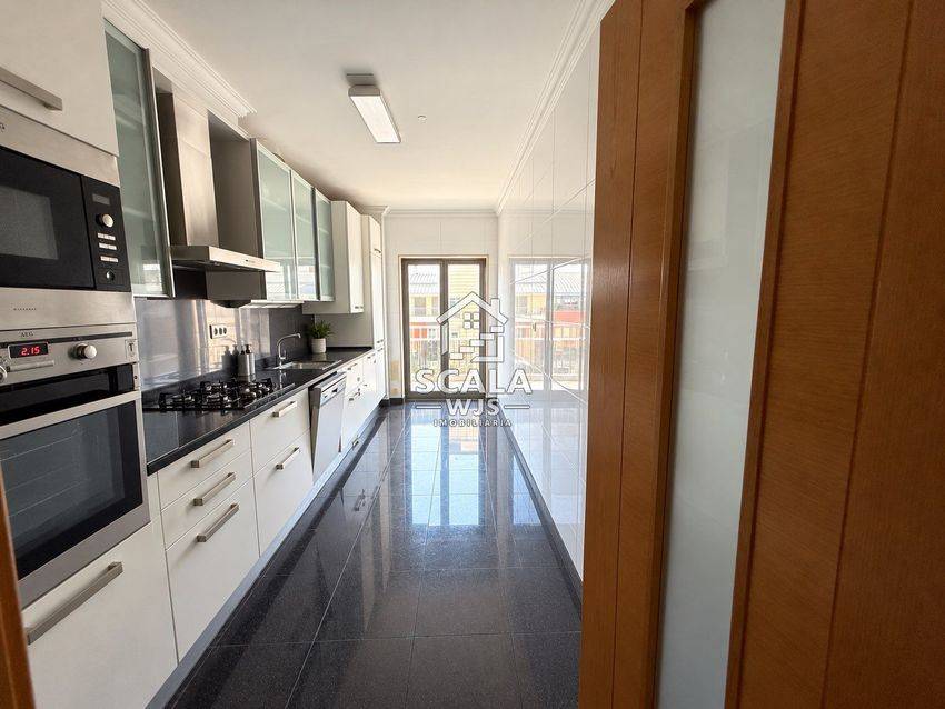 Fotografia 4 de 22 — Apartamento T2 à venda em Olivais, Lisboa