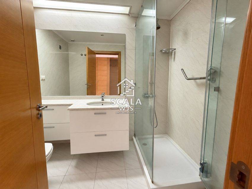 Fotografia 12 de 22 — Apartamento T2 à venda em Olivais, Lisboa