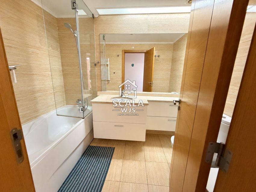 Fotografia 18 de 22 — Apartamento T2 à venda em Olivais, Lisboa